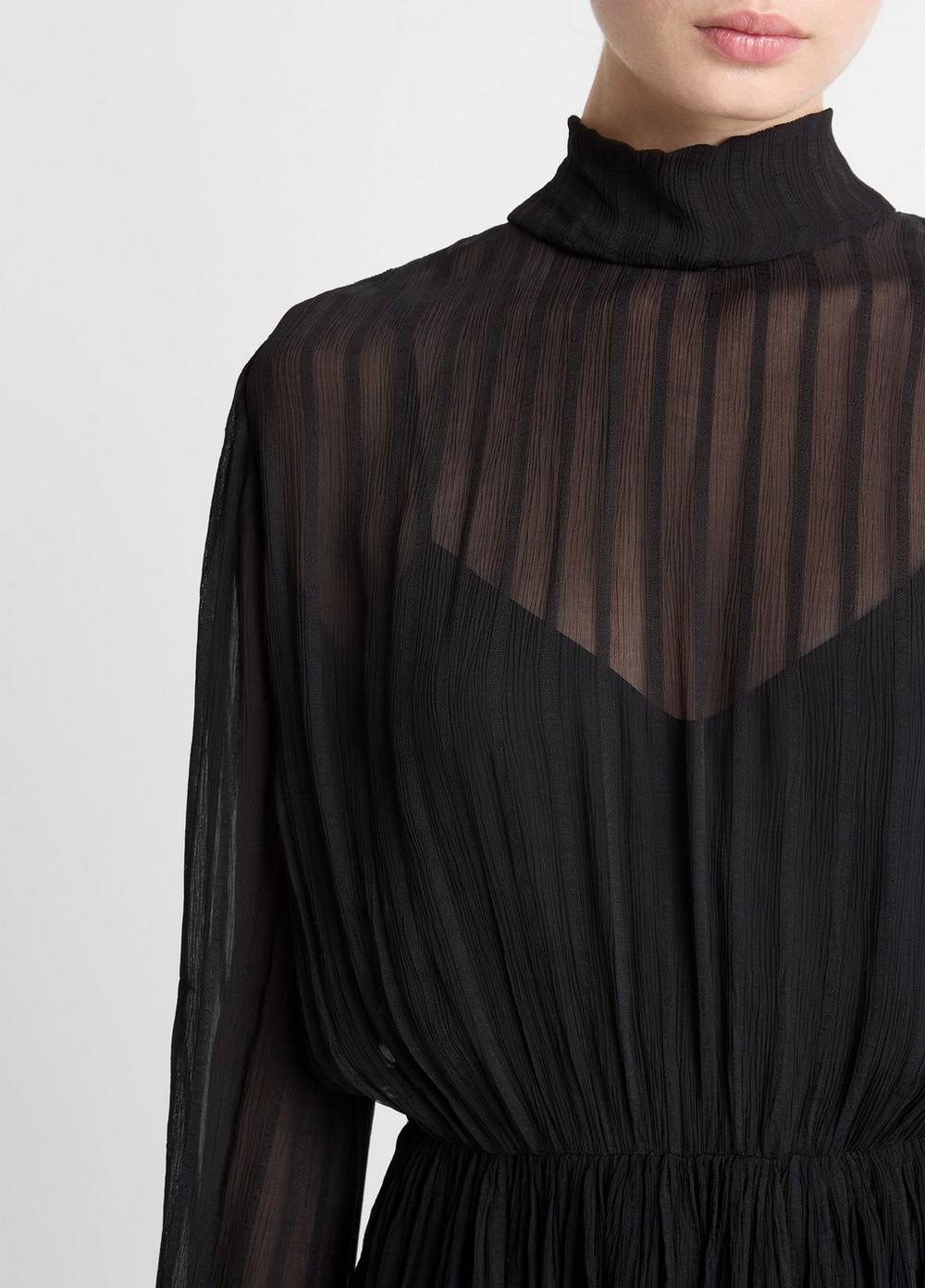 Vestido con cuello alto a rayas