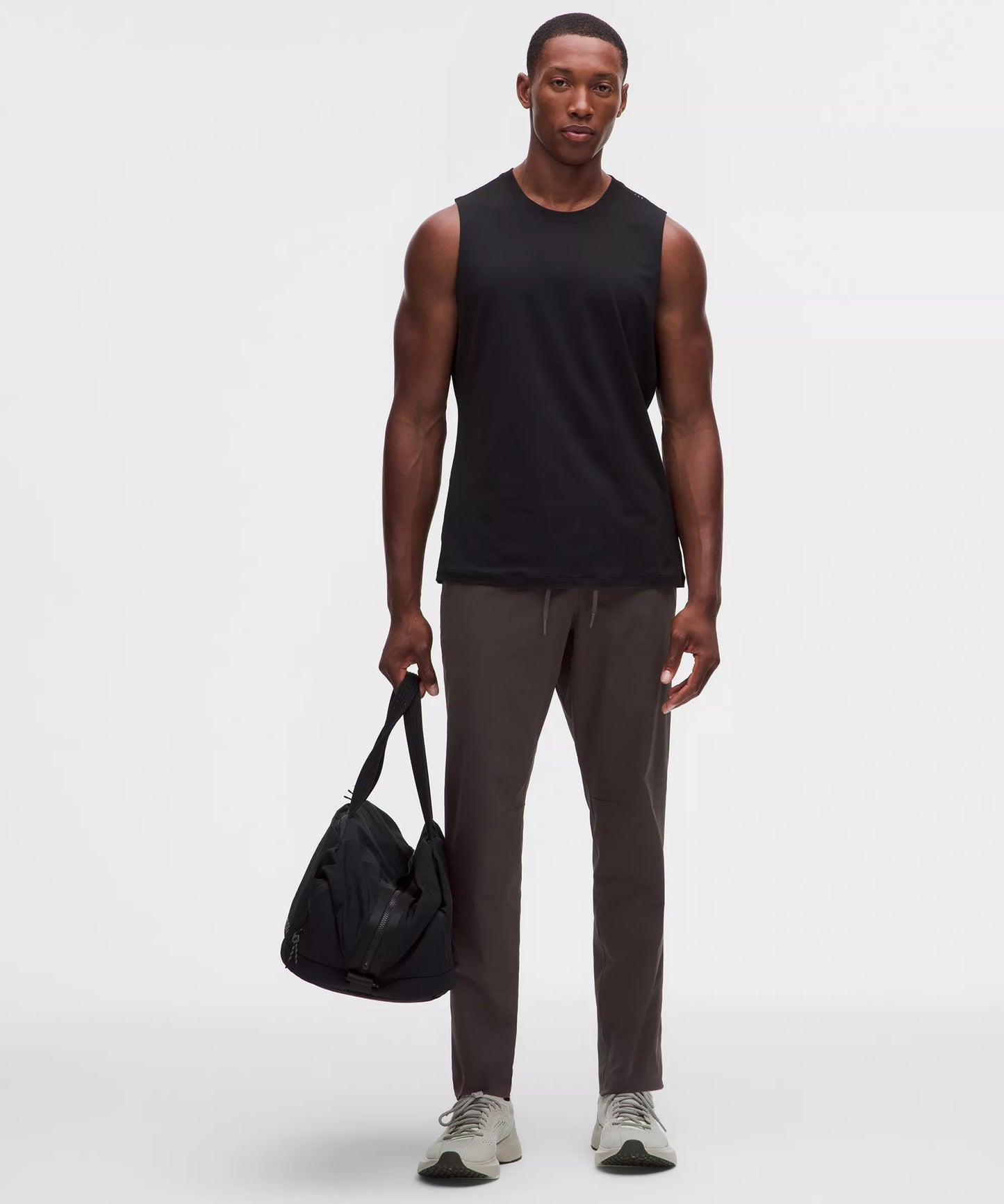 Pantalón de corte ajustado