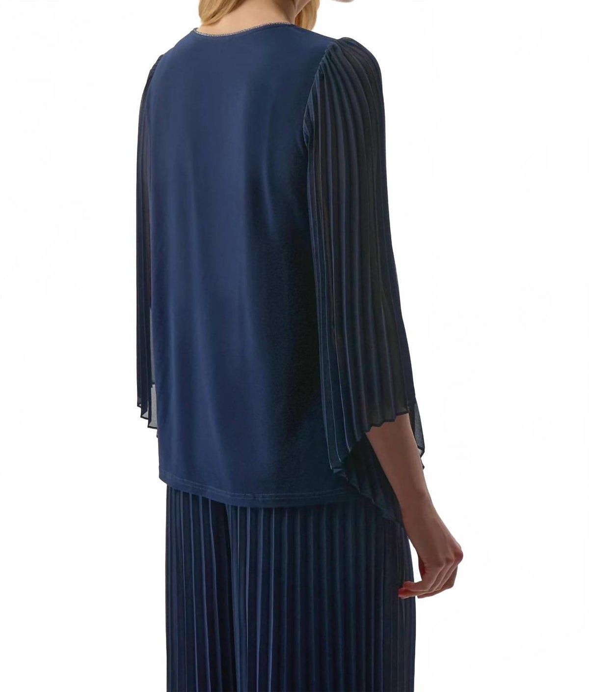 Top con pliegues color azul