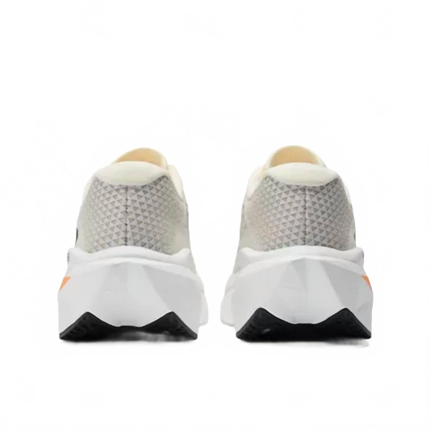 Tenis de hombre color naranja y beige