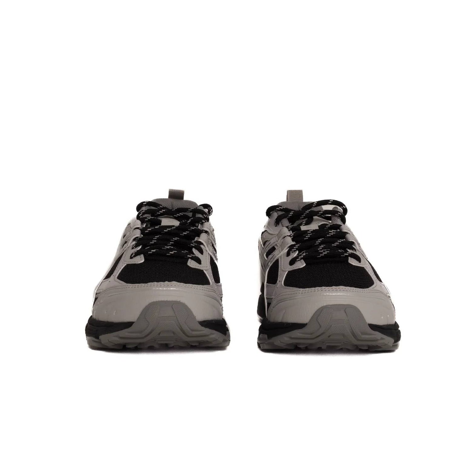 Tenis de hombre color negro y gris