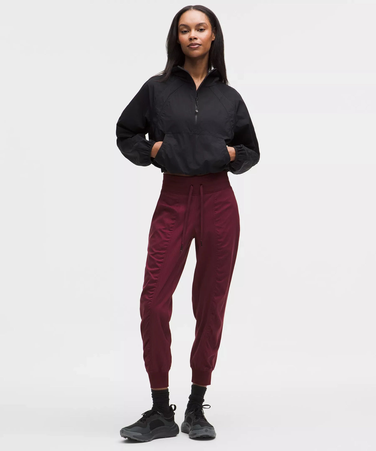 Pantalón deportivo de tiro medio