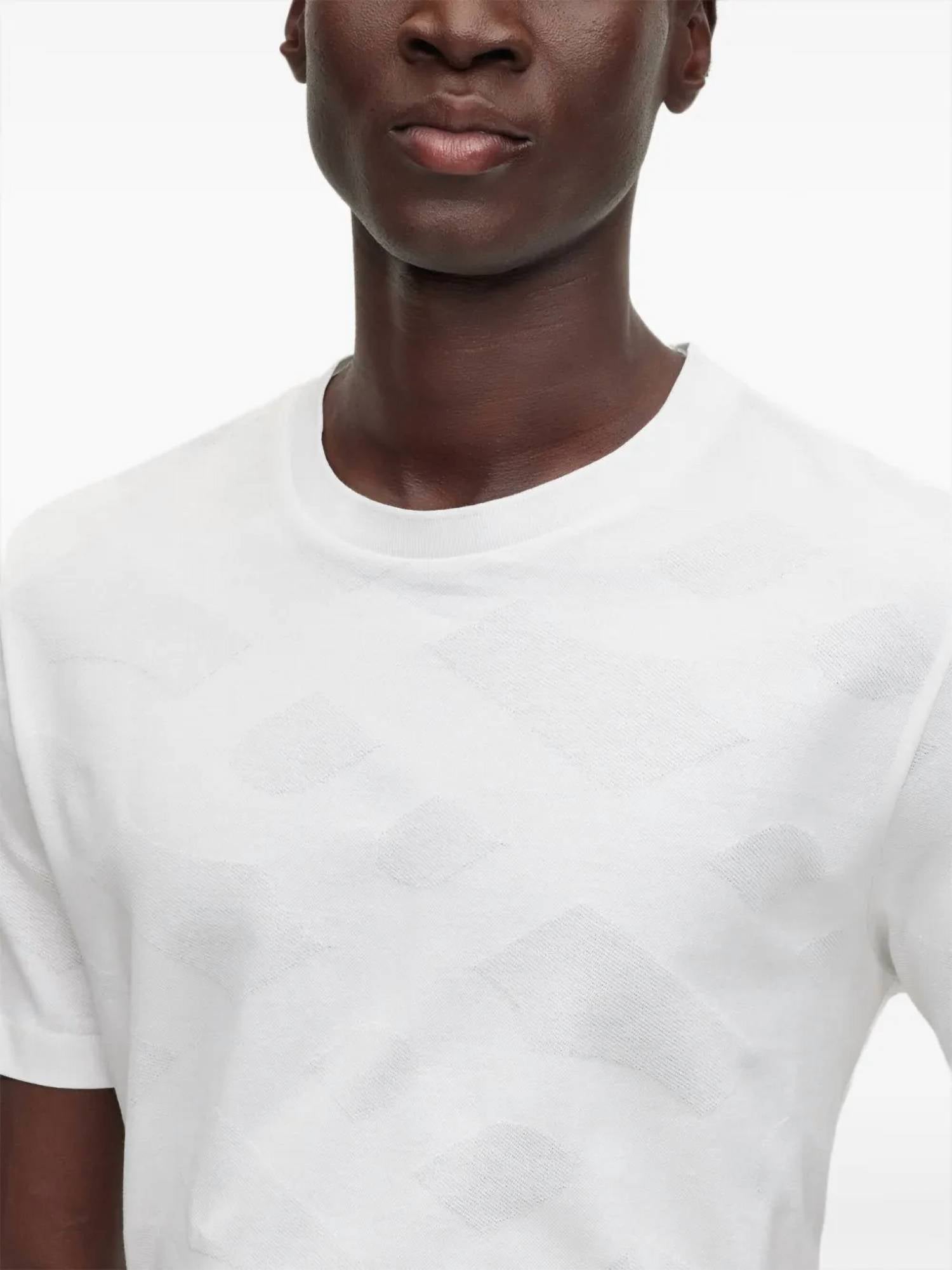 Camiseta de algodón color blanco