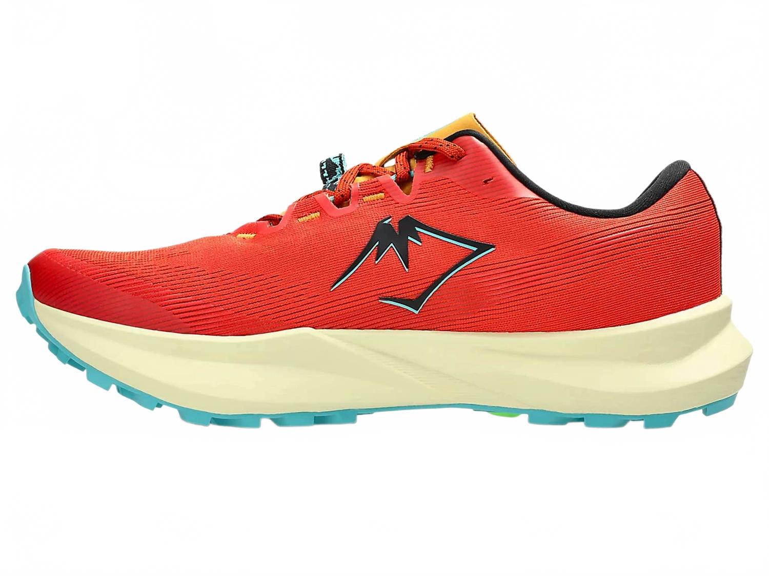 Tenis para correr de hombre color negro y rojo