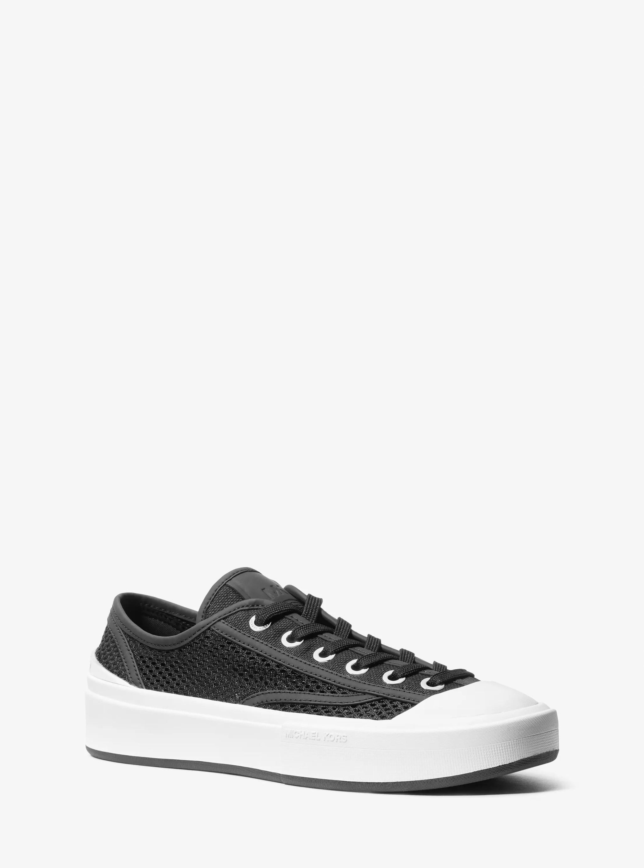 Tenis