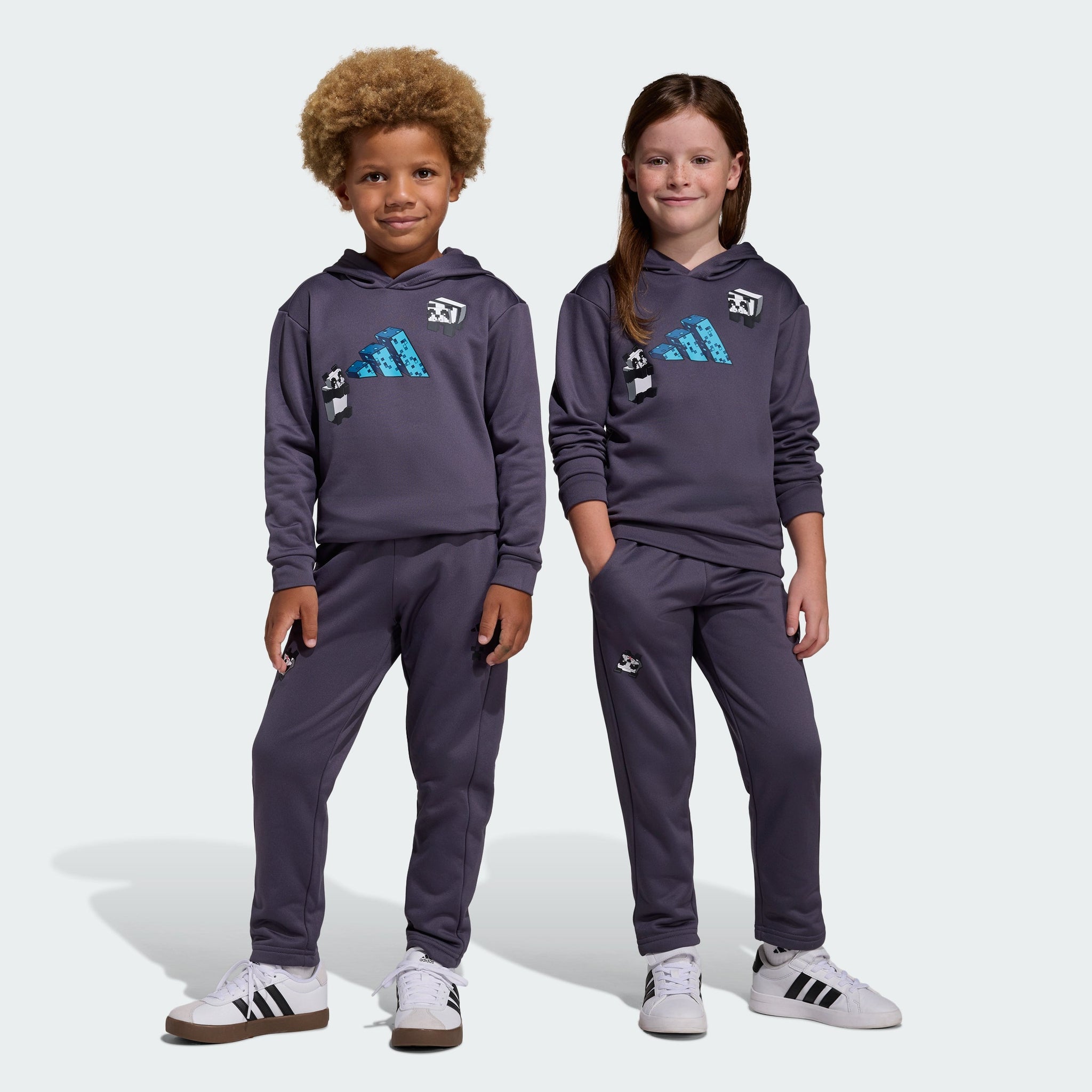 Pantalón deportivo infantil