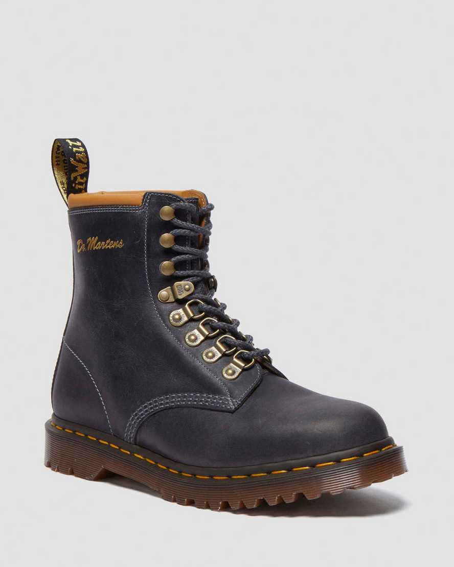 Botas de cuero con cordones