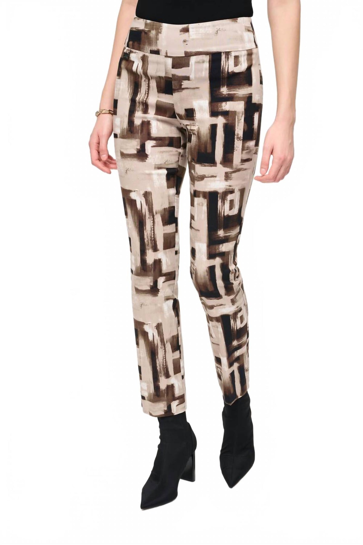 Pantalón de corte ajustado