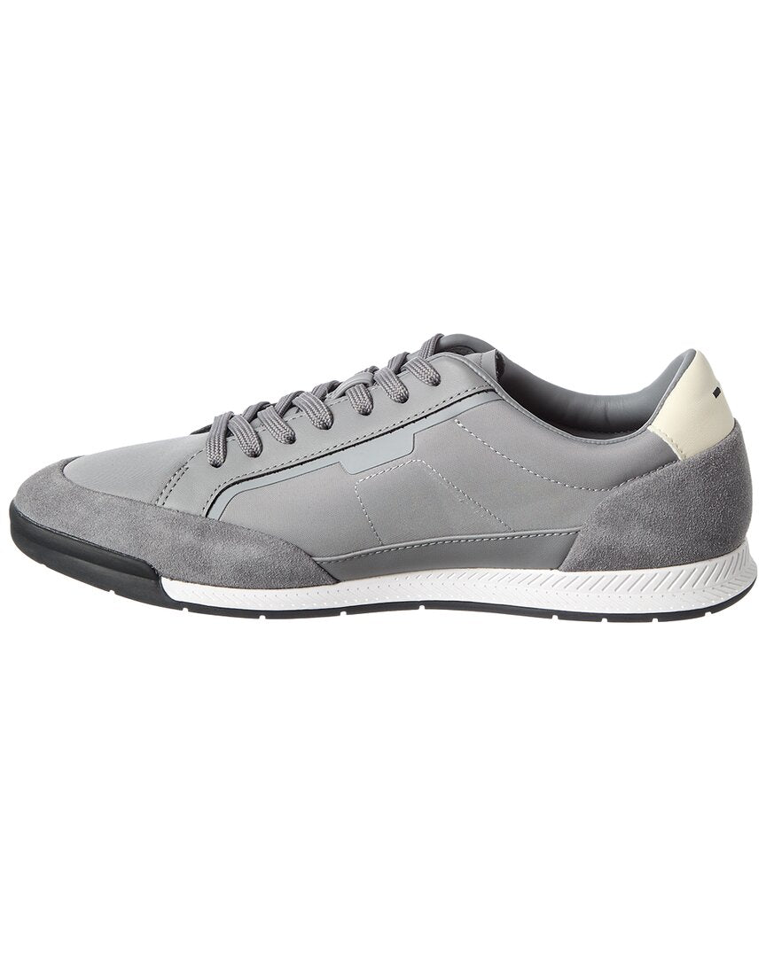 Tenis de gamuza