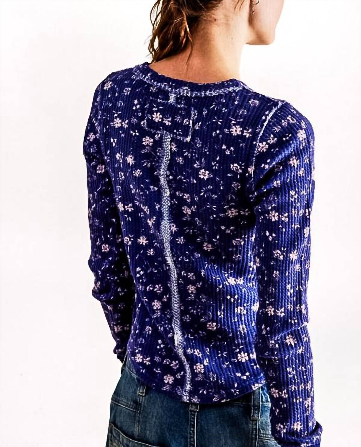 Top color azul marino