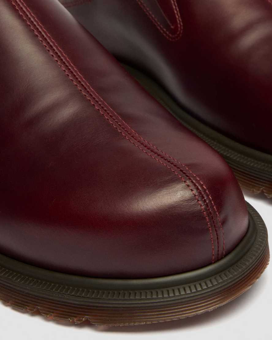 Zapatos destalonados de cuero