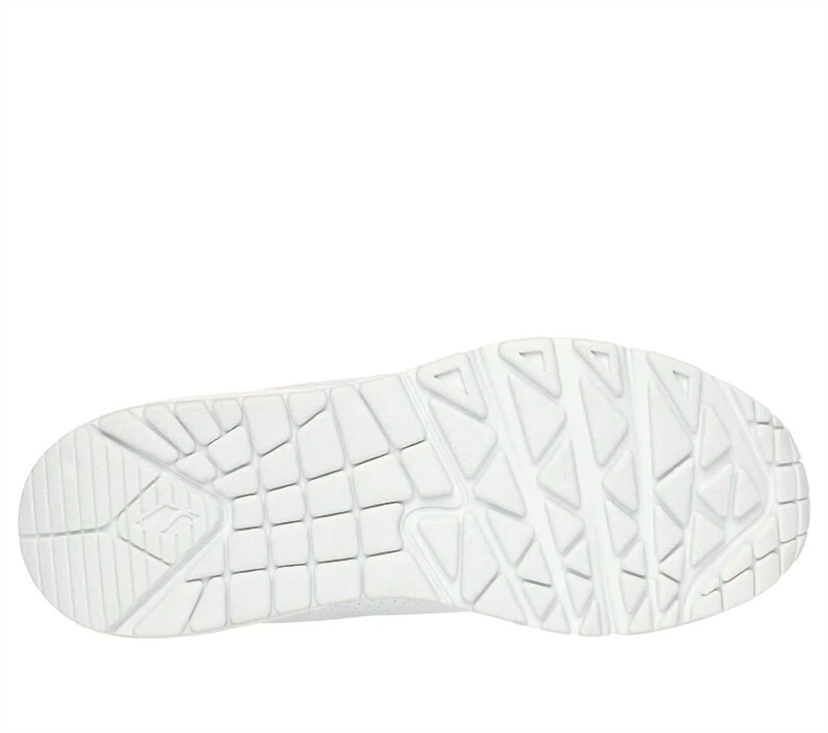 Tenis infantil color blanco