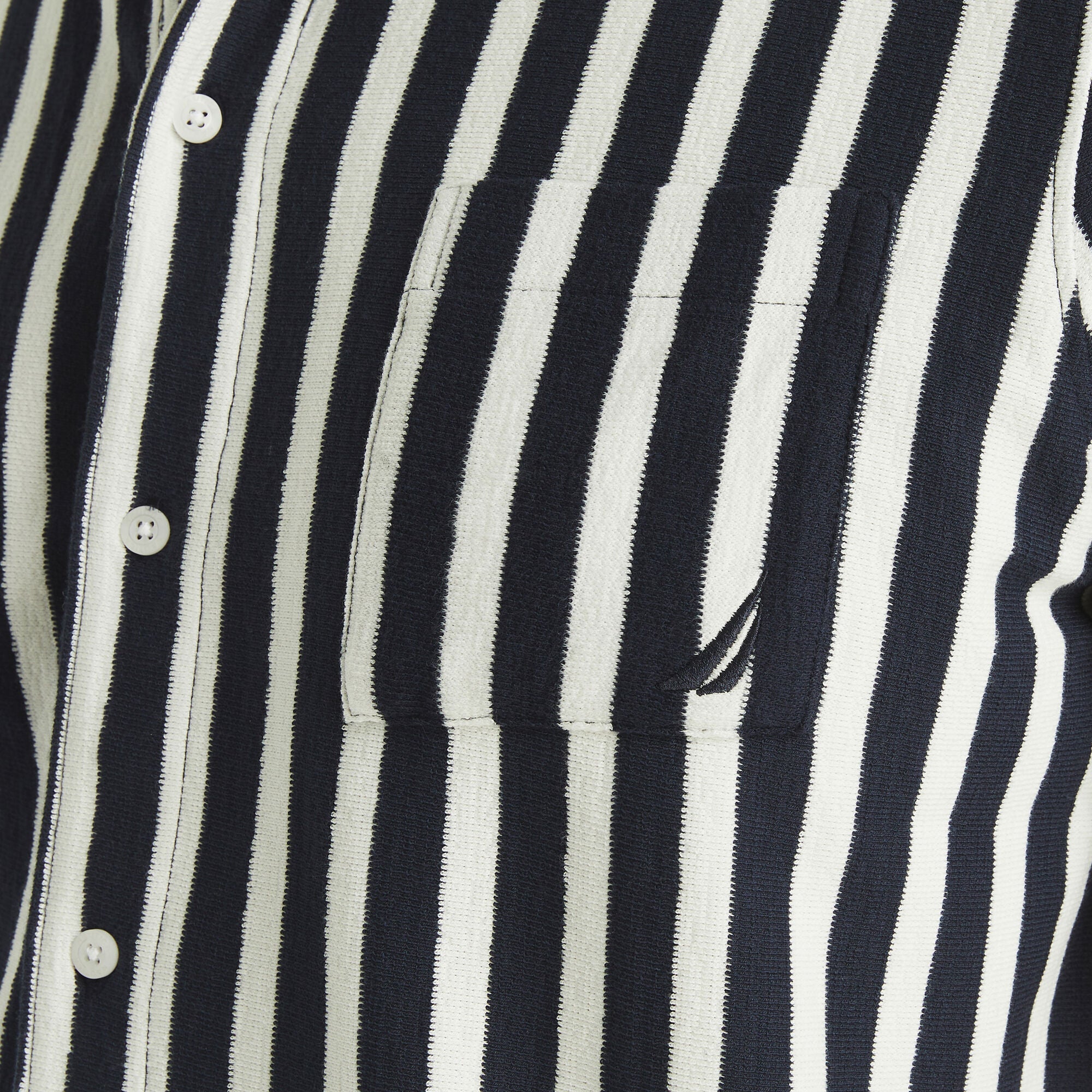 Camisa de hombre a rayas