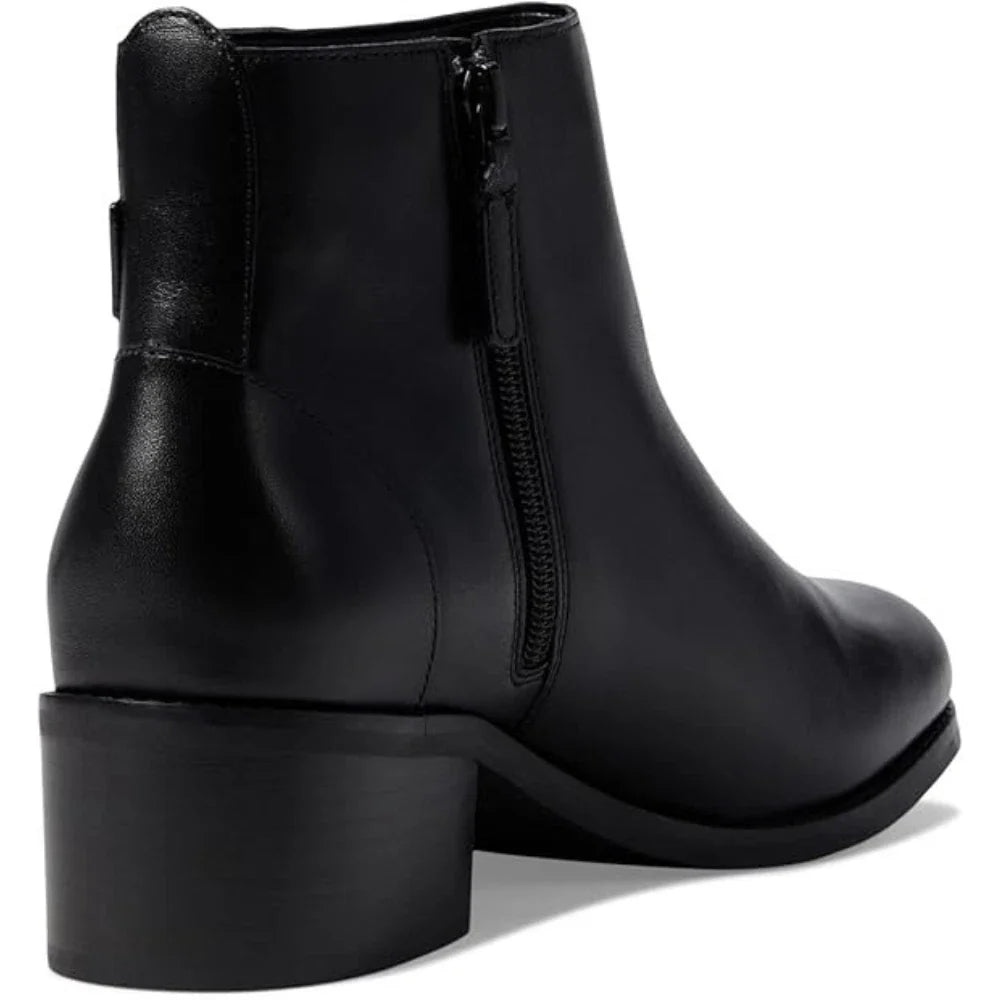 Botines de mujer de cuero color negro