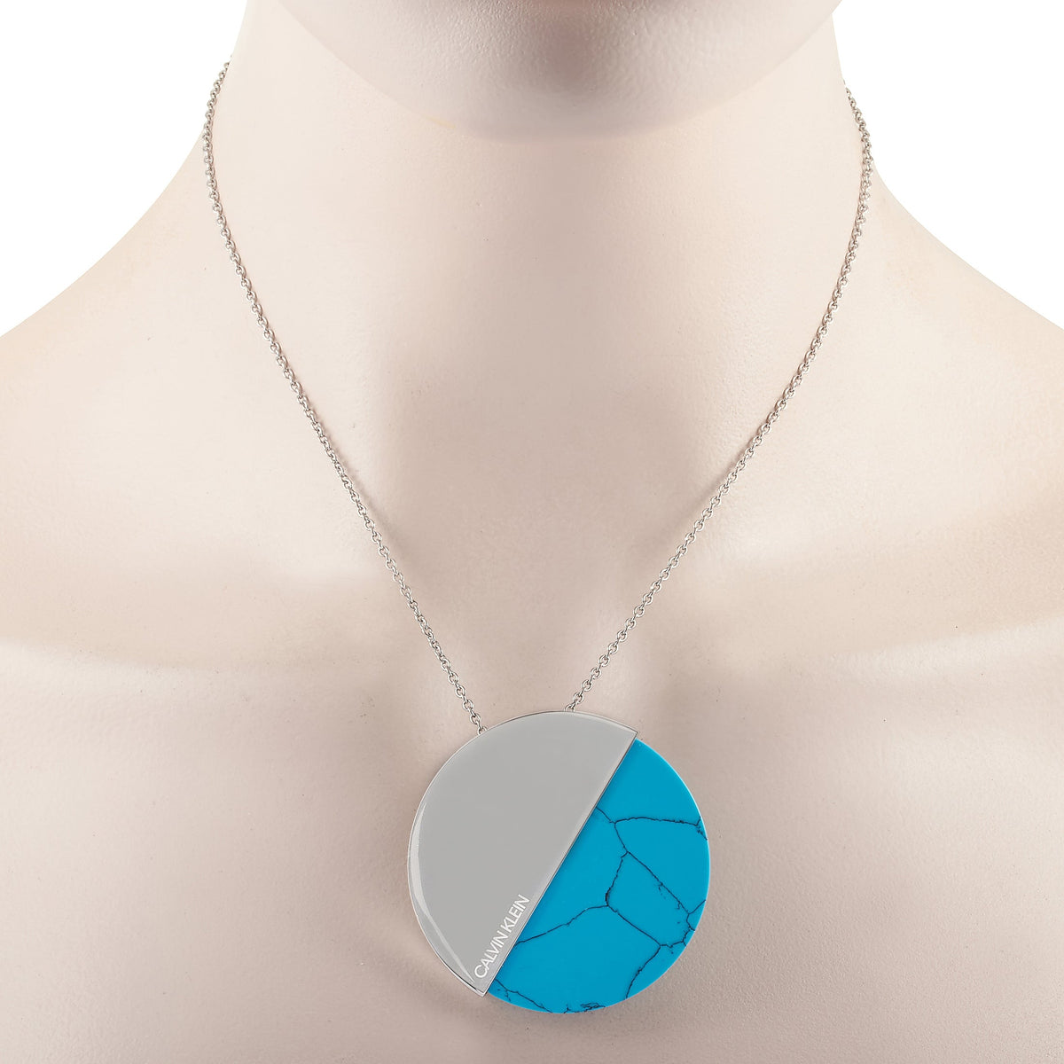 Collar de acero inoxidable color turquesa