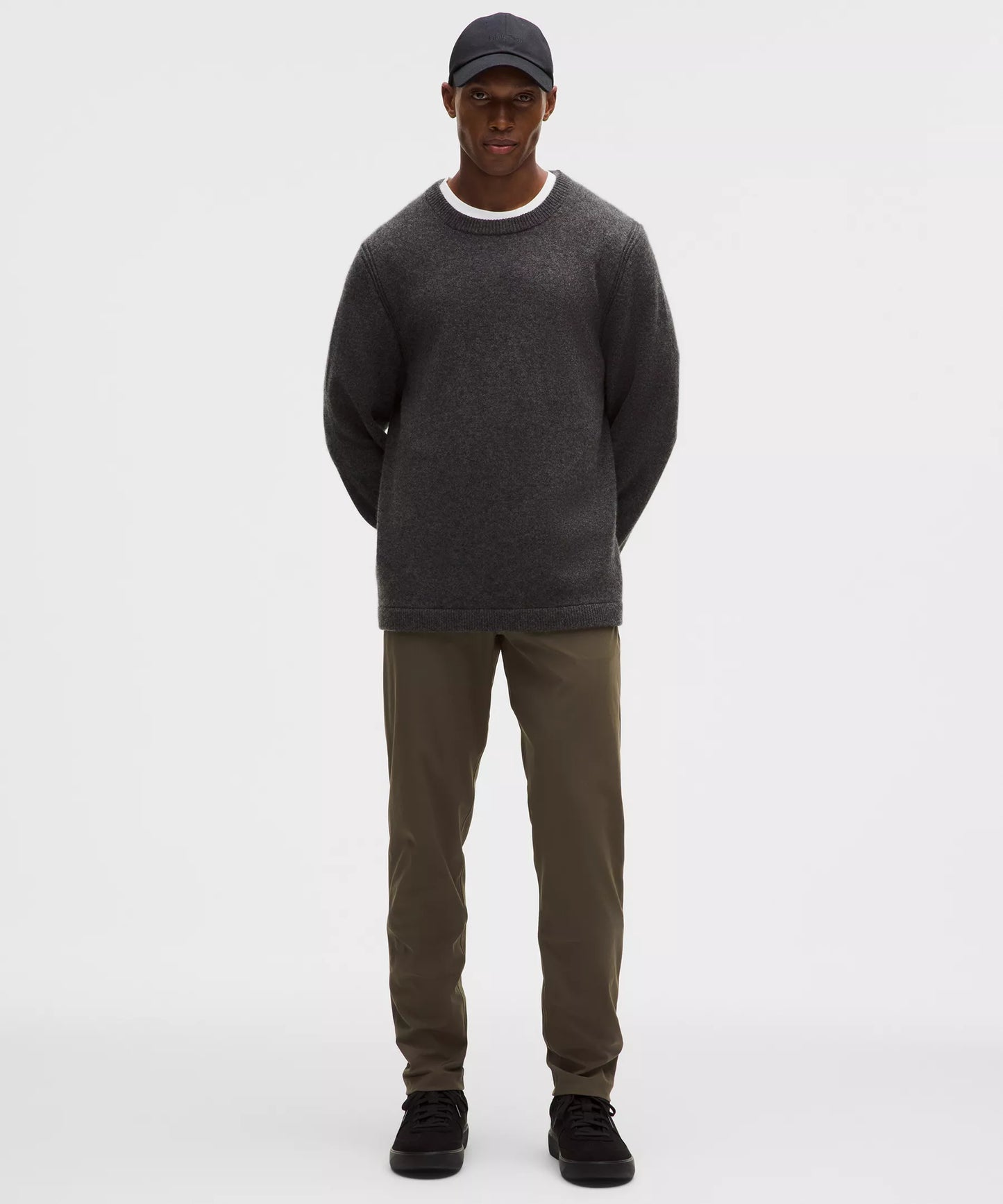 Pantalón de corte ajustado