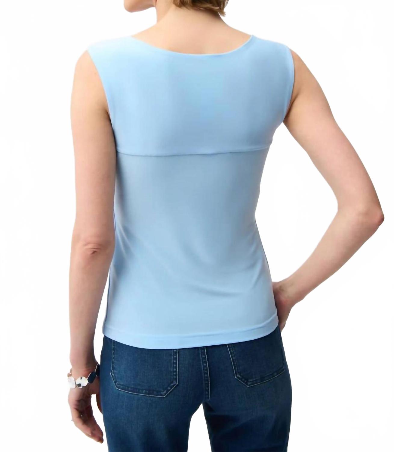 Camiseta sin mangas con escote cuadrado