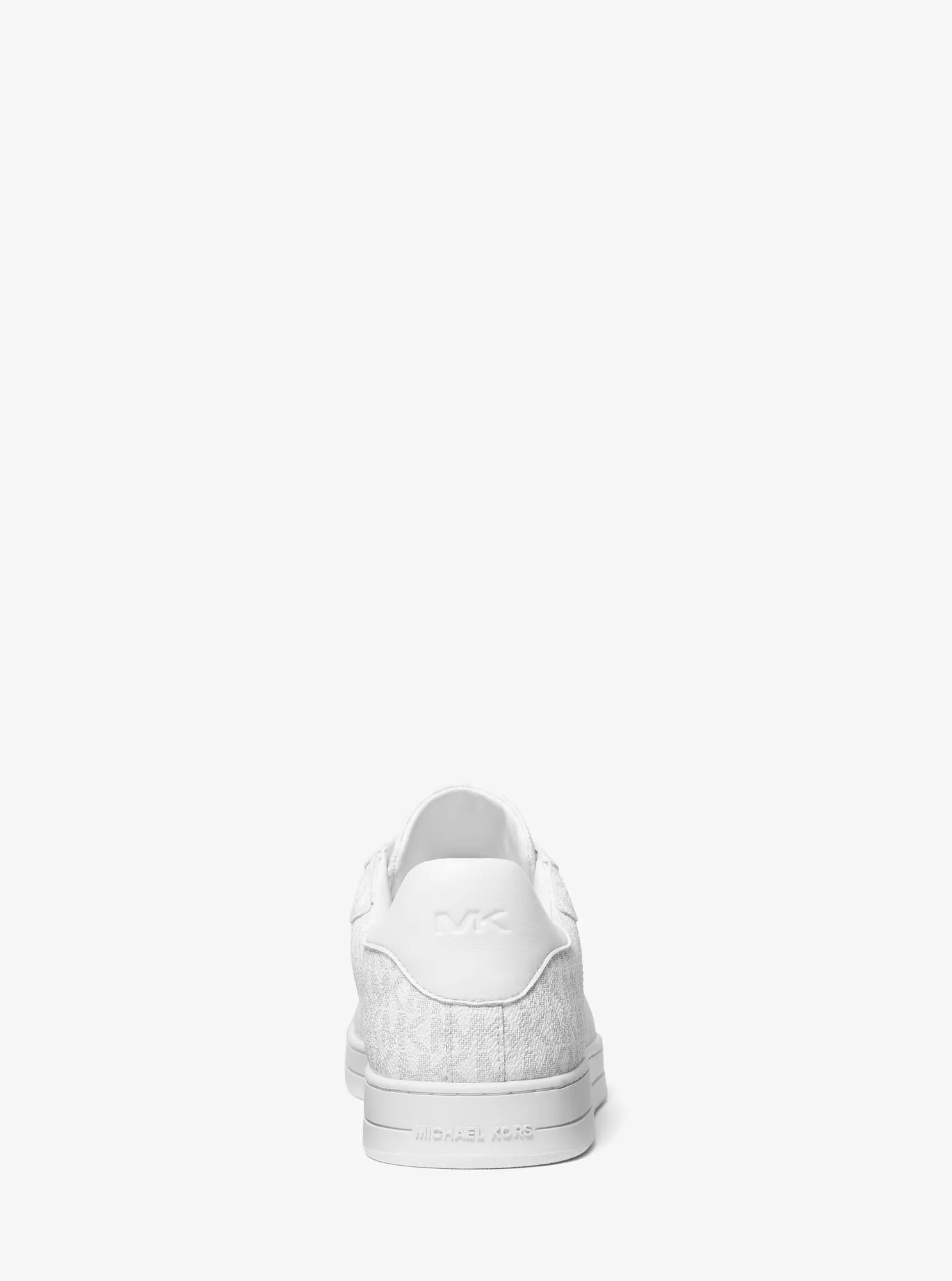 Tenis