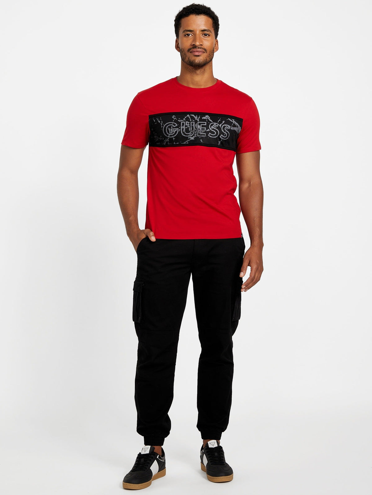 Camiseta con cuello redondo