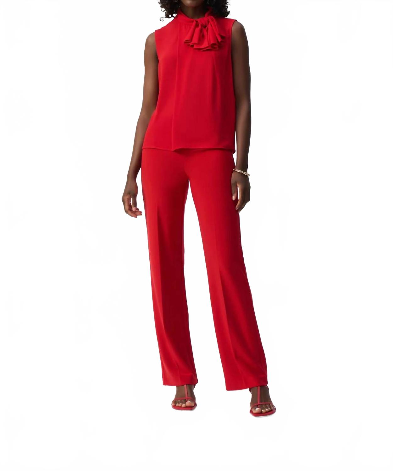 Top sin mangas color rojo