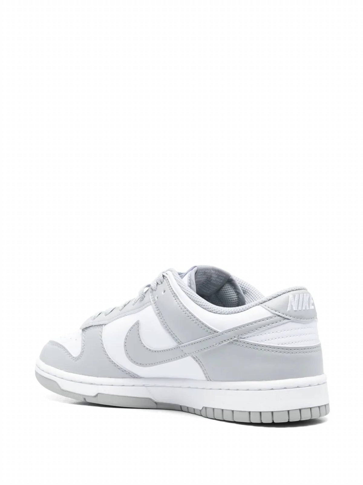 Tenis de hombre color gris
