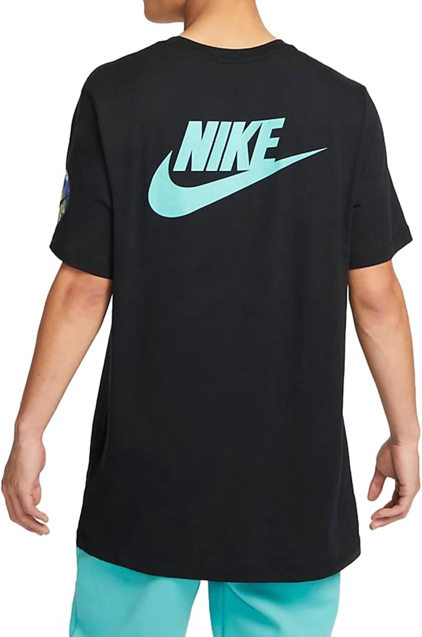Camiseta de manga corta color negro