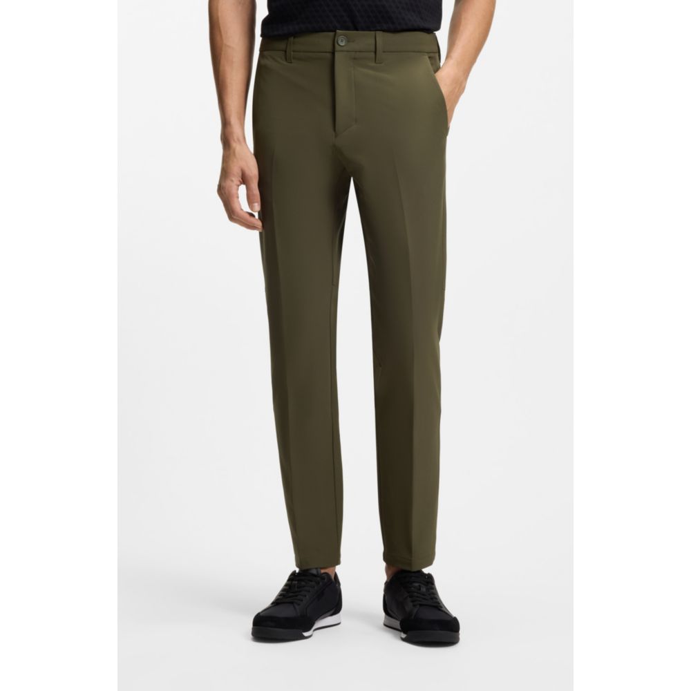 Pantalón de corte ajustado resistente al agua