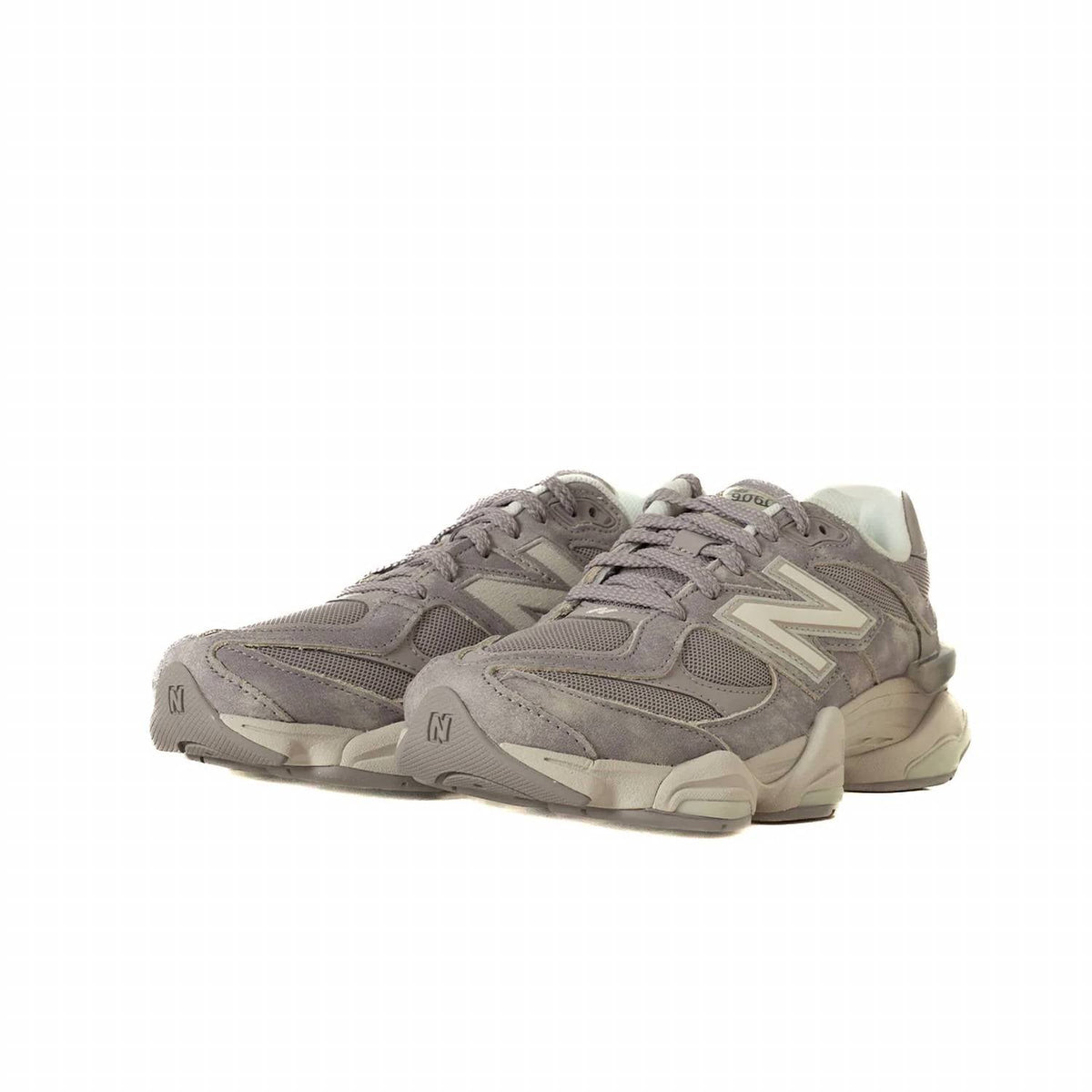 Tenis unisex color blanco y gris