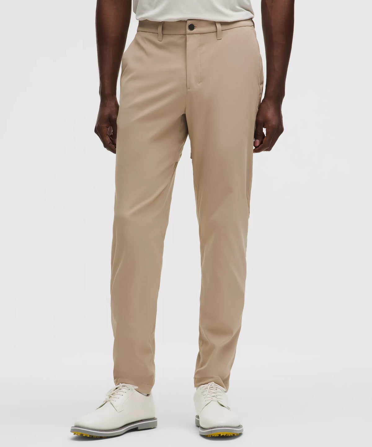 Pantalón de corte ajustado