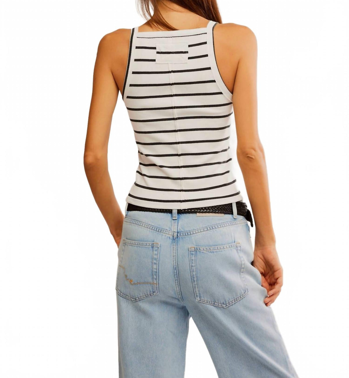 Camiseta sin mangas color negro y blanco