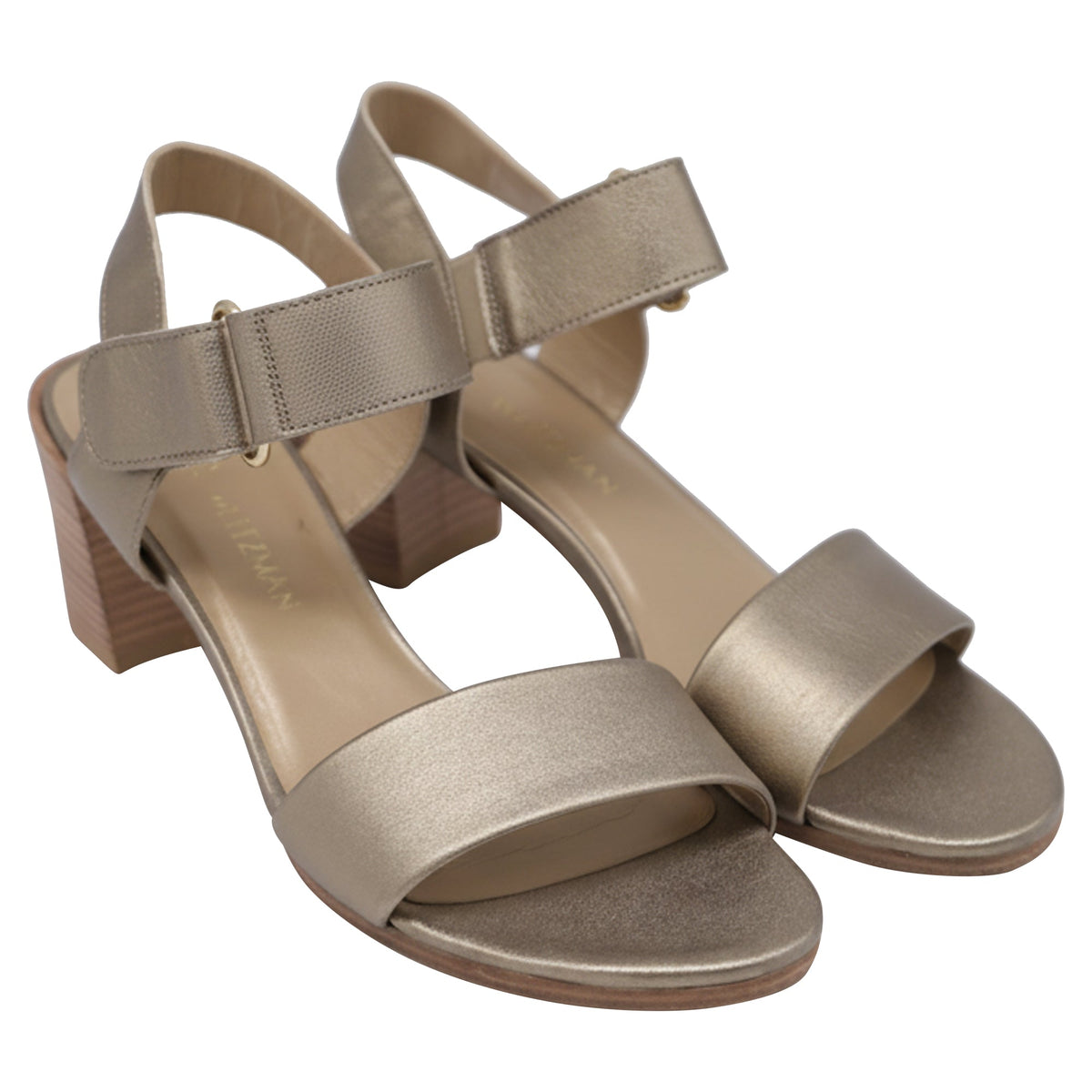 Sandalias de cuero color dorado
