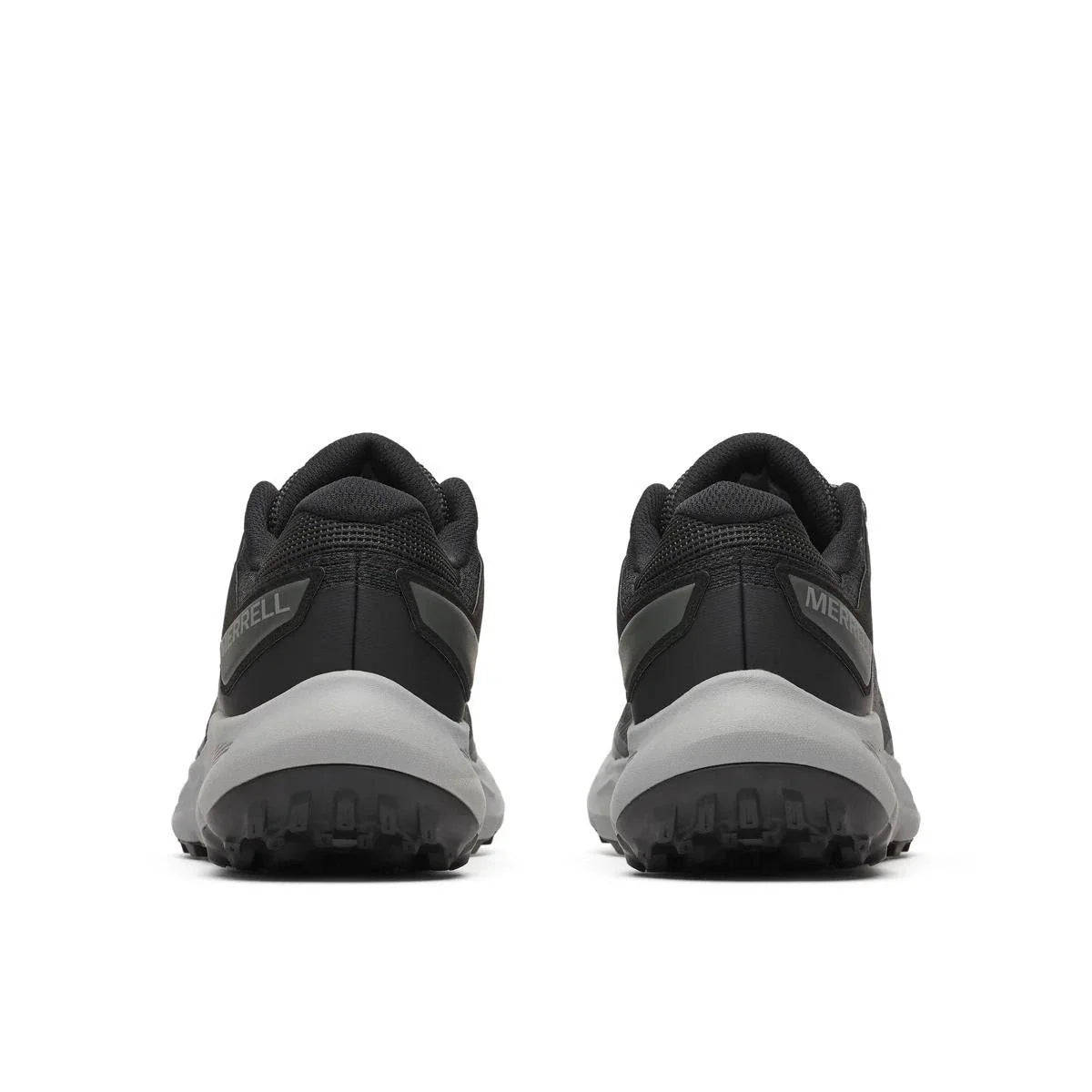 Tenis de hombre con cordones color negro