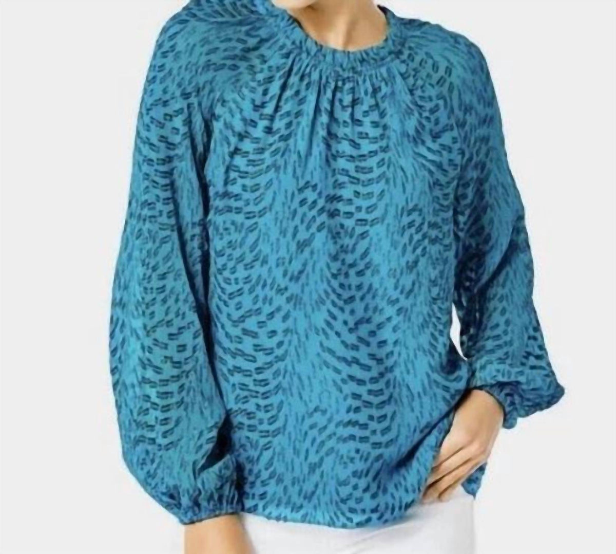 Blusa de manga larga color azul