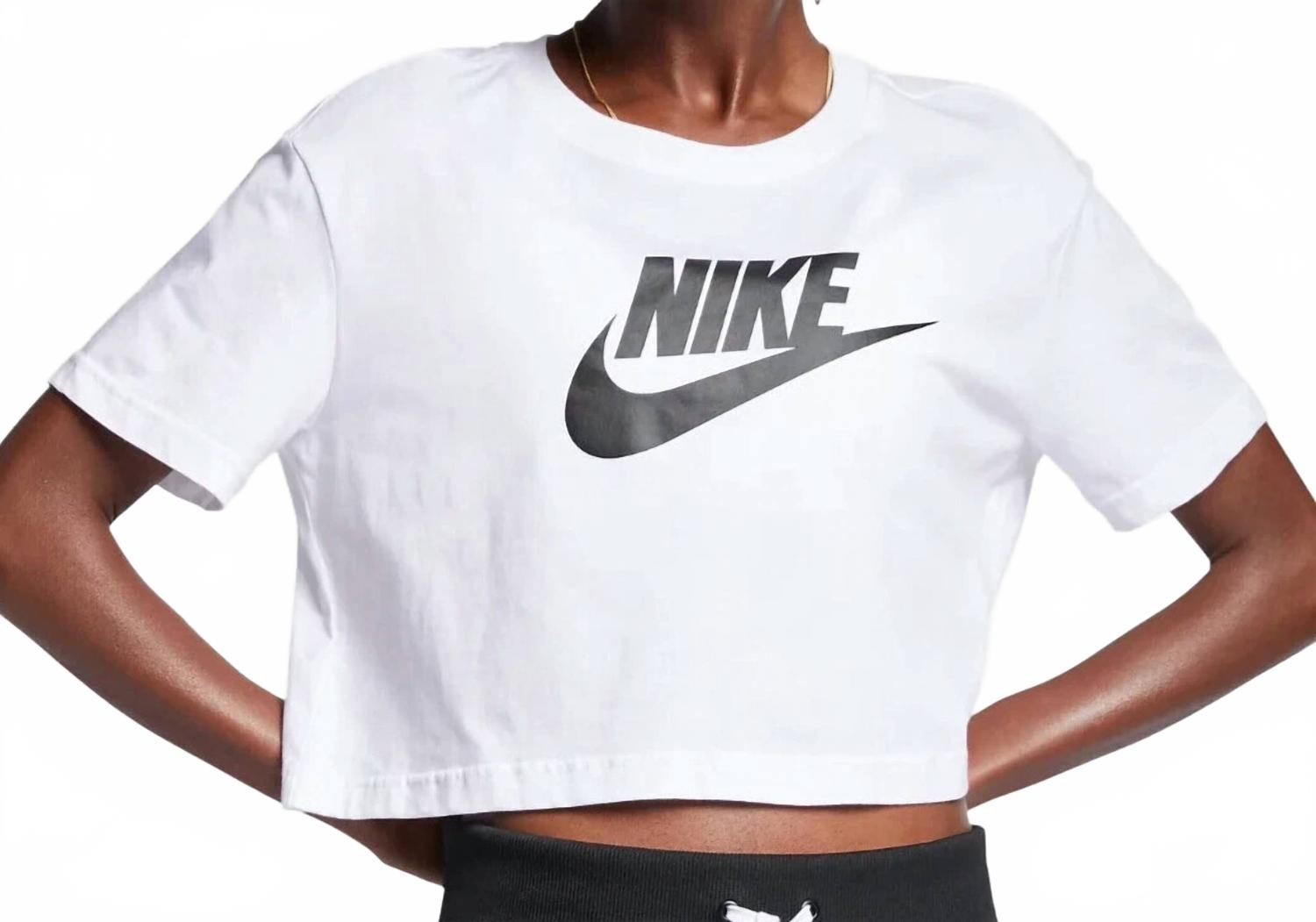 Camiseta color negro y blanco