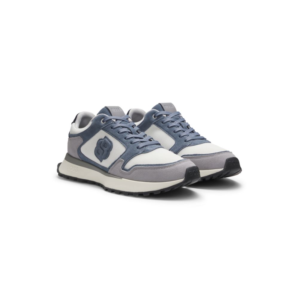 Tenis de gamuza