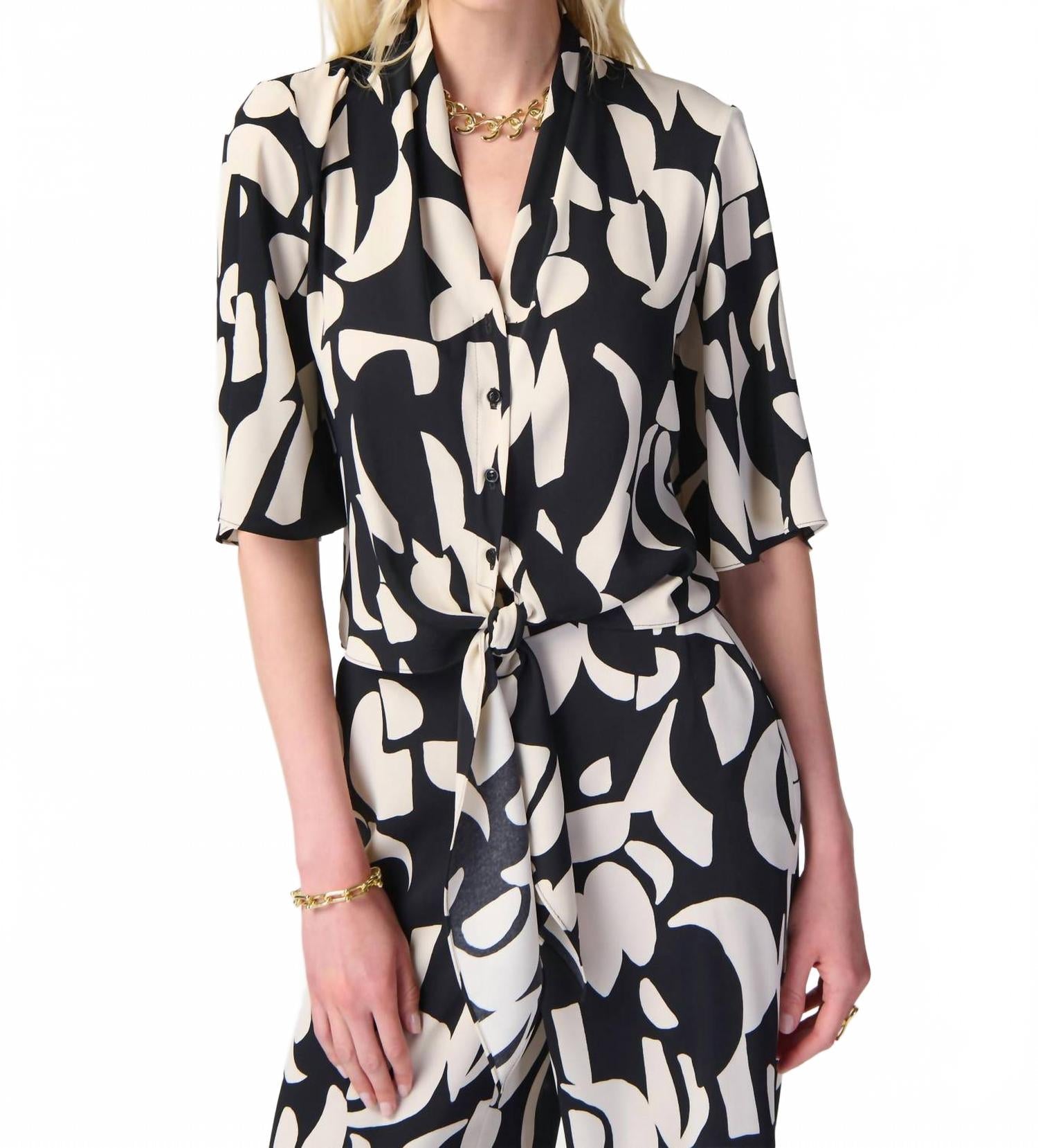 Blusa color negro