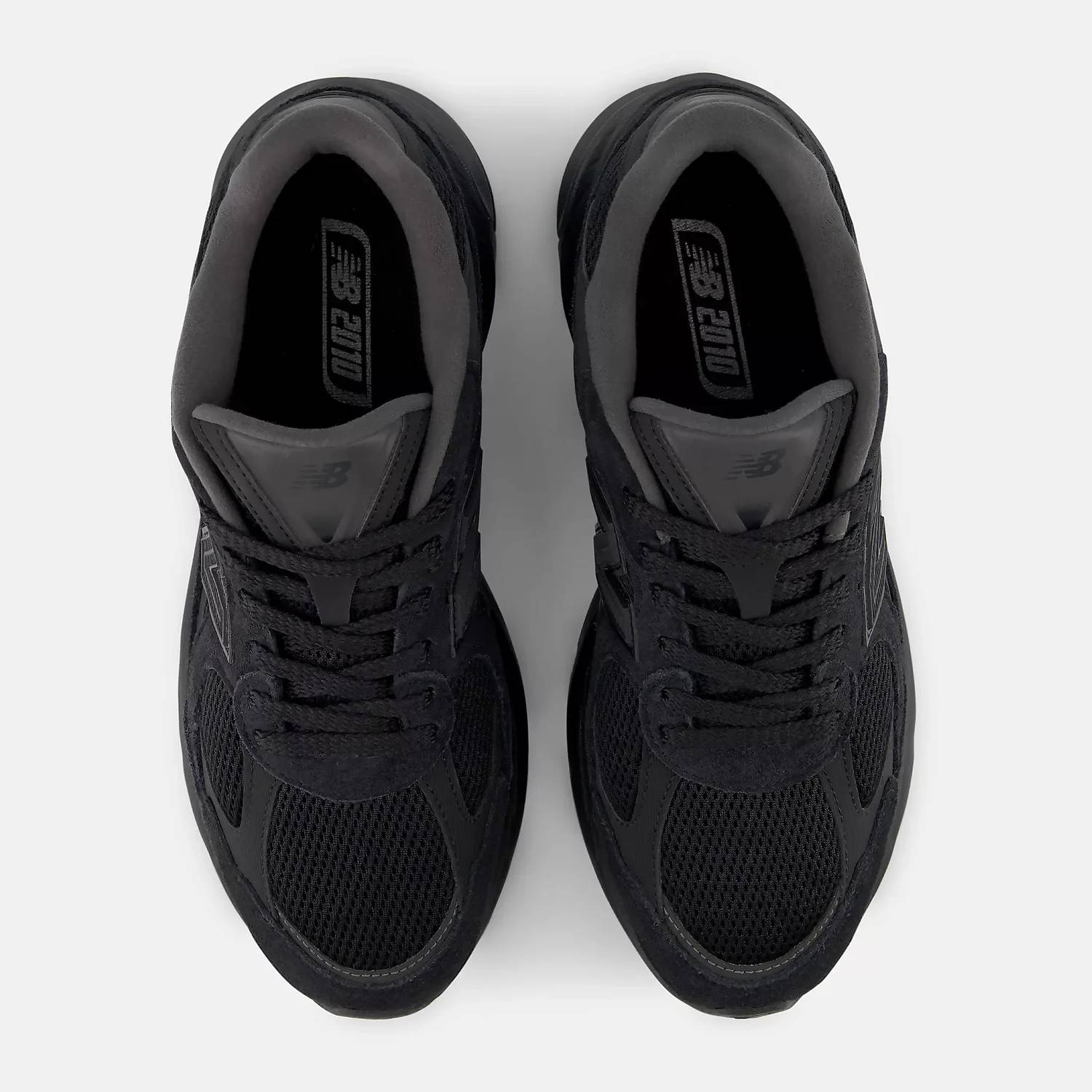 Tenis de hombre color negro