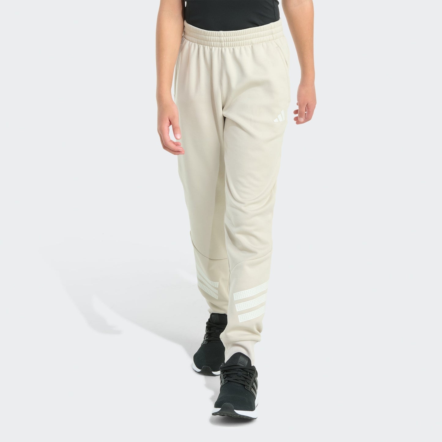 Pantalón deportivo infantil a rayas