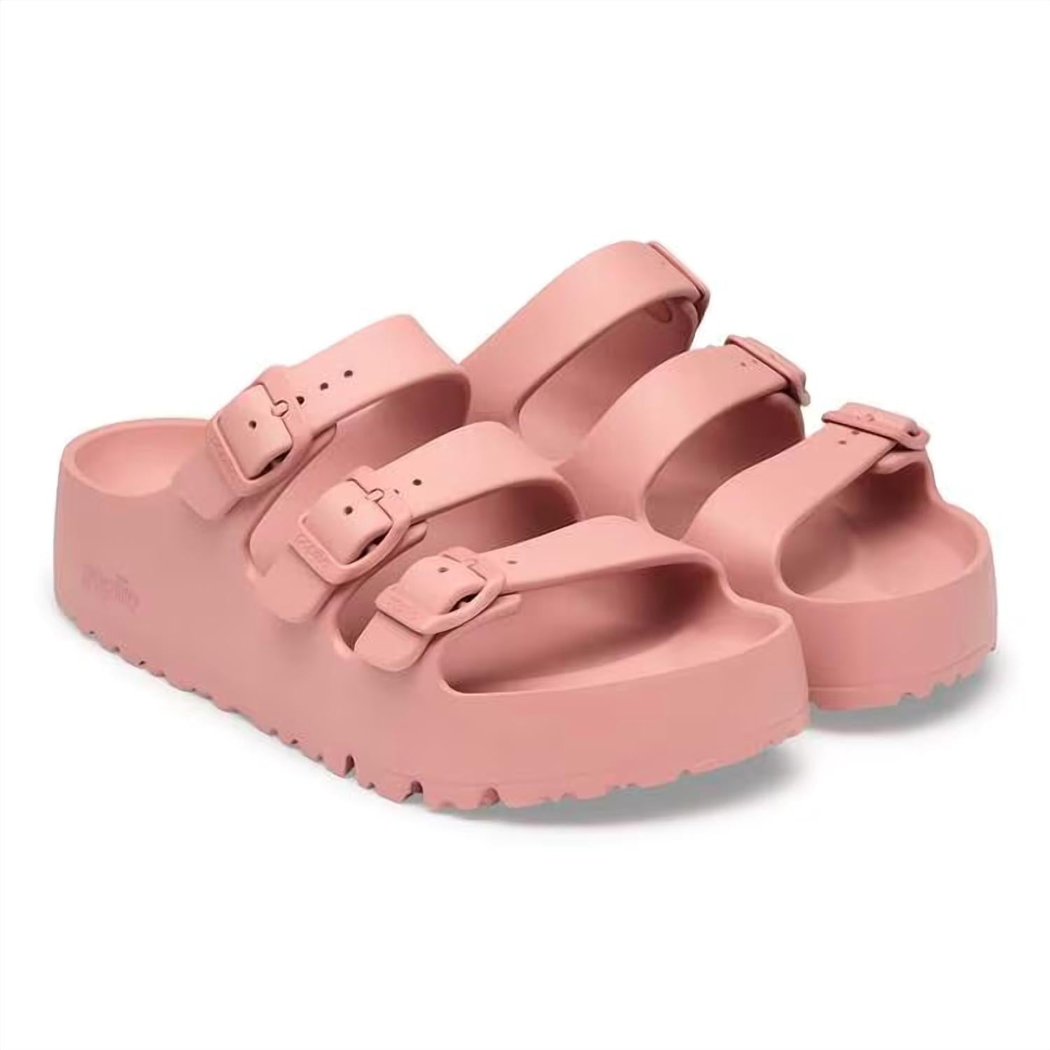 Sandalias de mujer con plataforma color rosado