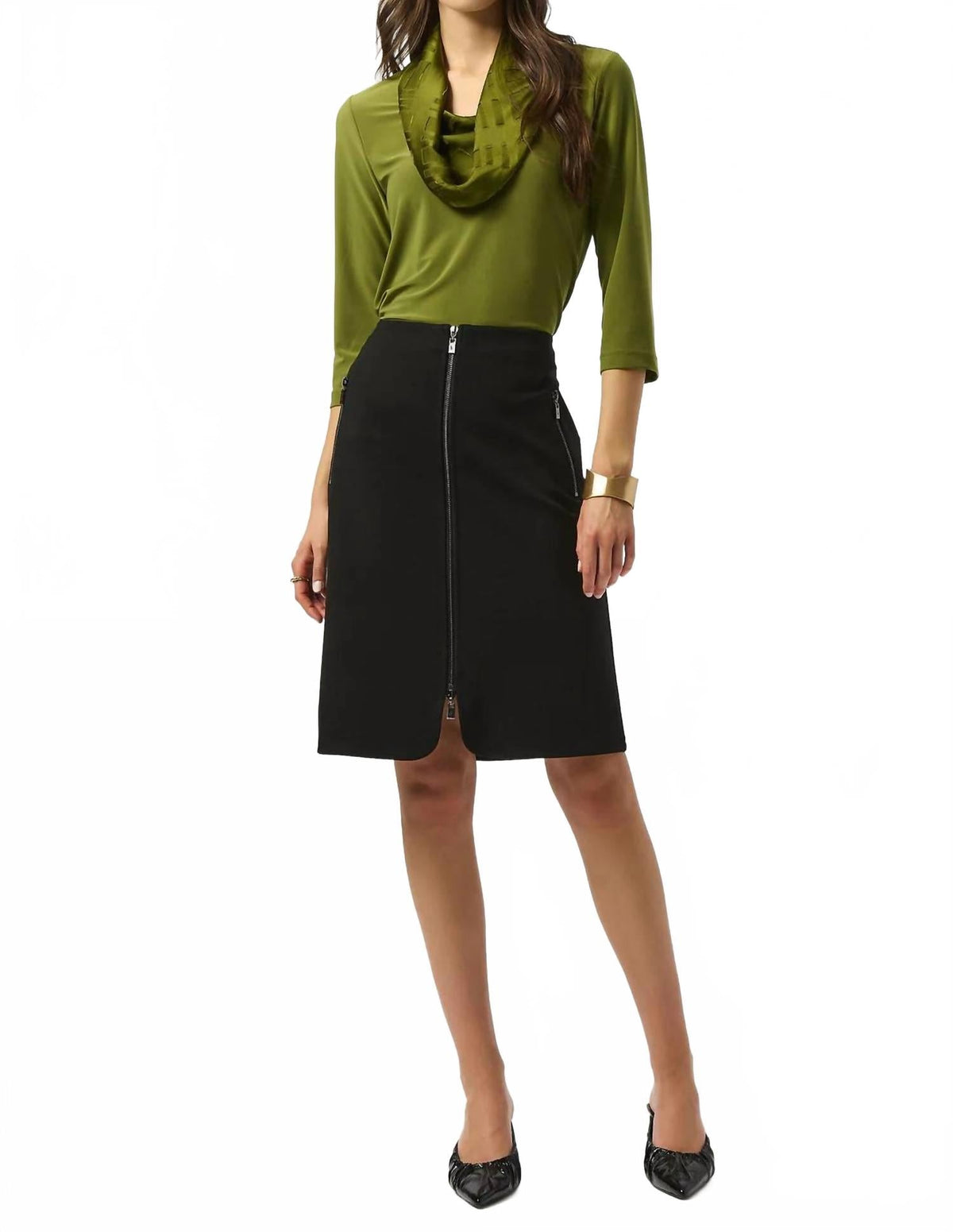 Falda color negro