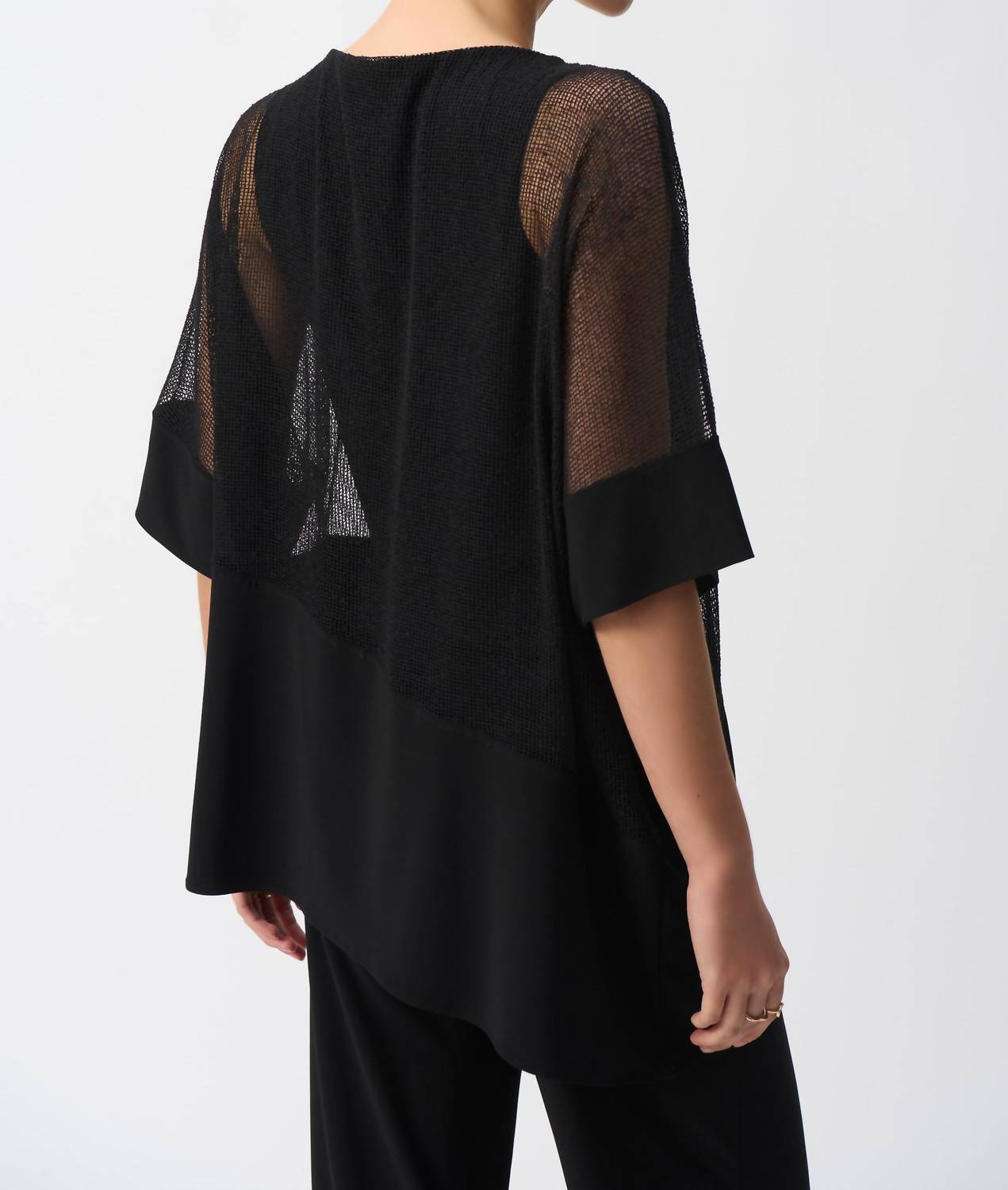 Top color negro