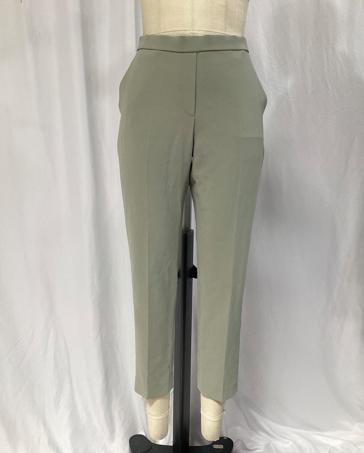 Pantalón color verde