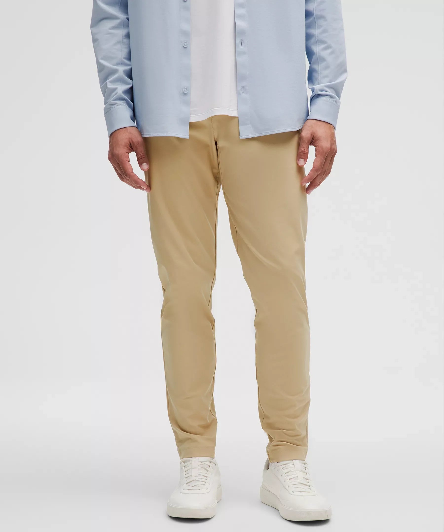 Pantalón de corte ajustado