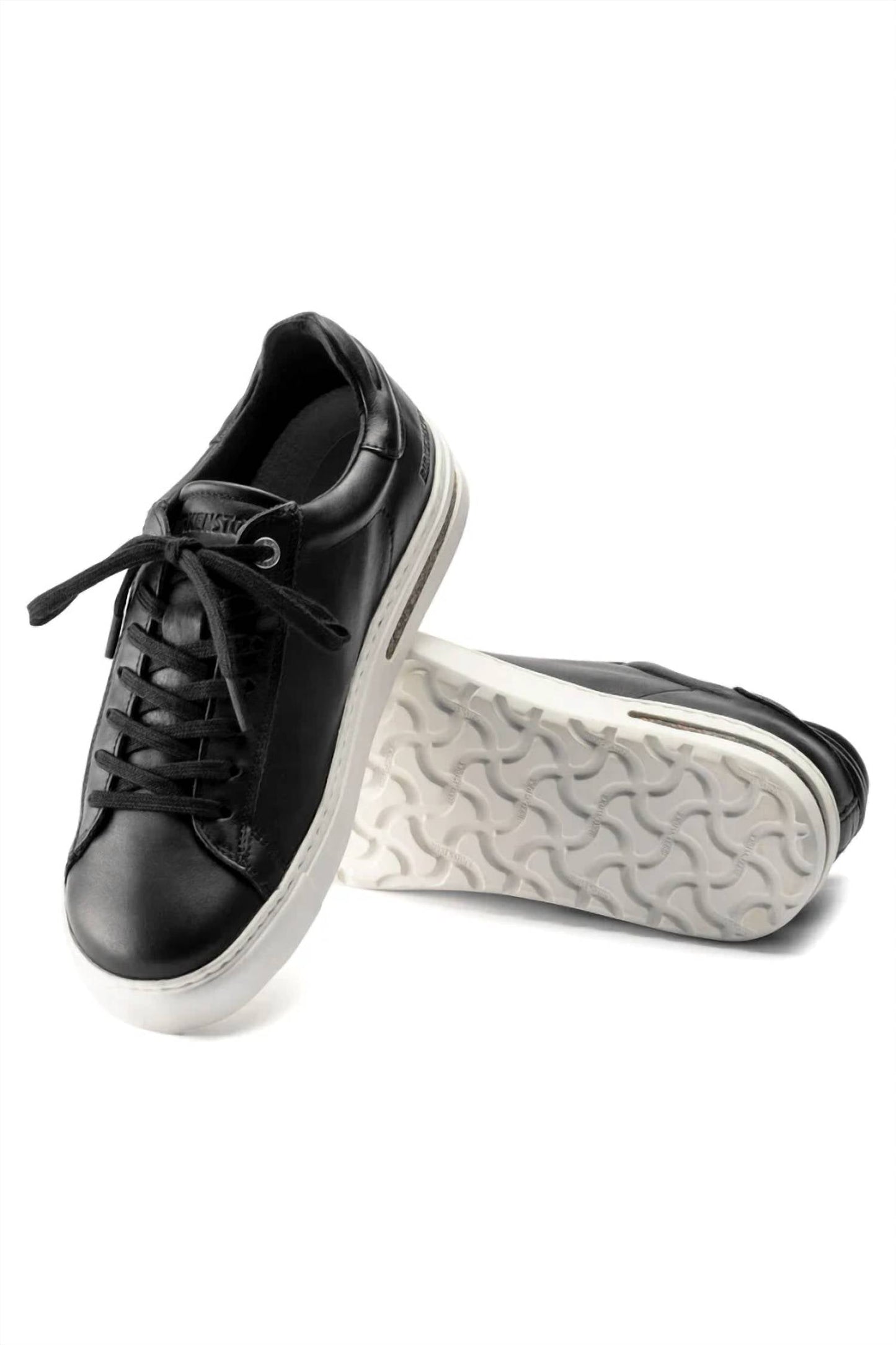 Tenis de mujer de cuero color negro