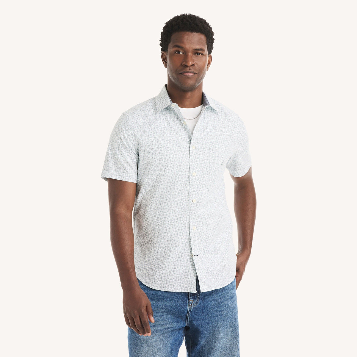 Camisa de hombre de manga corta con estampado