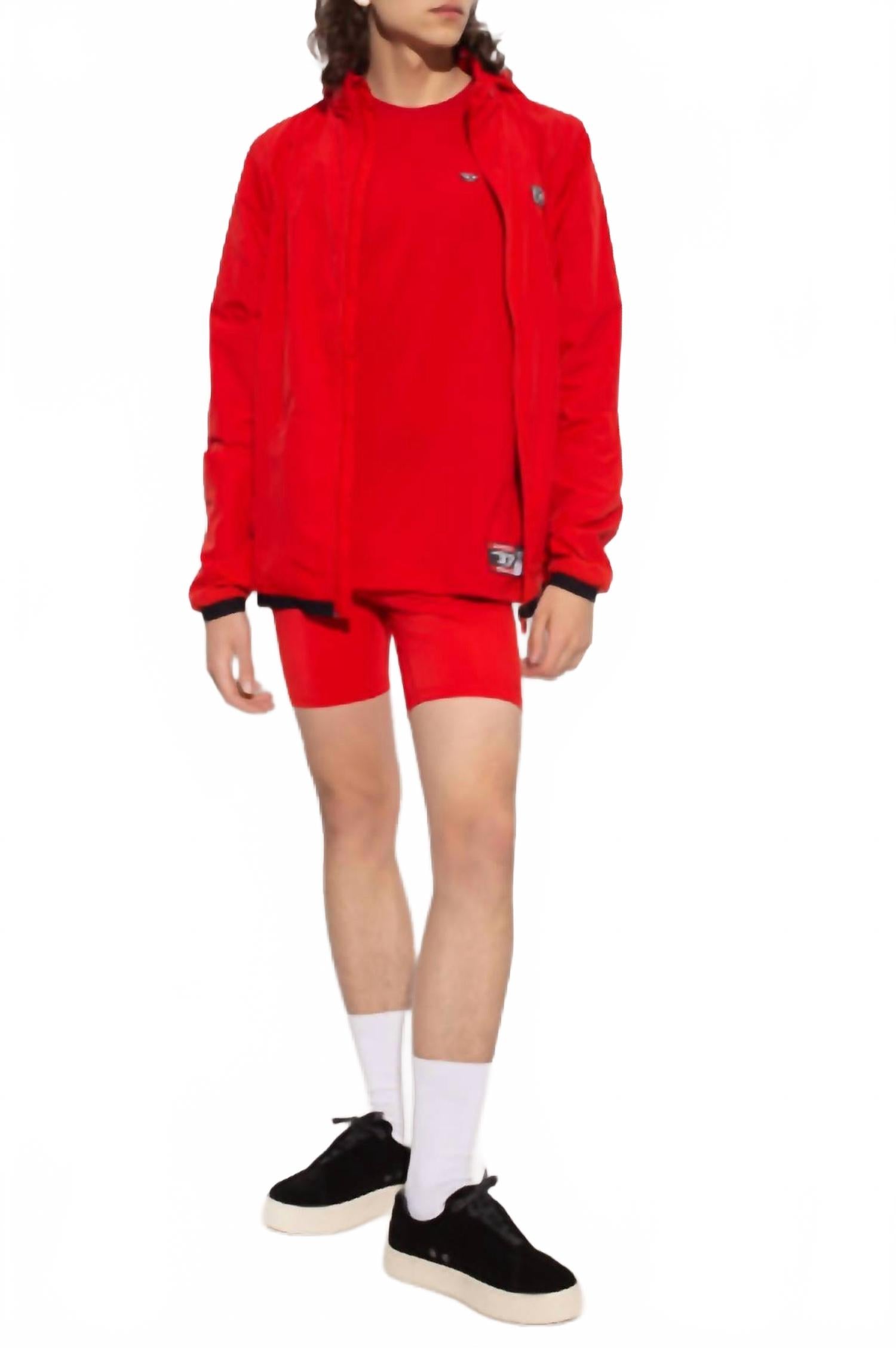 Short color rojo