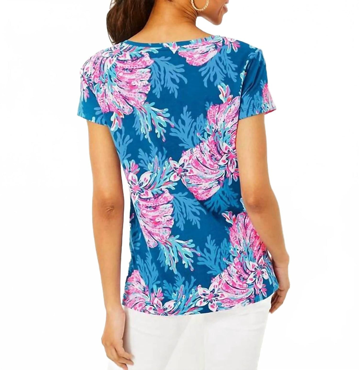 Camiseta con cuello en V