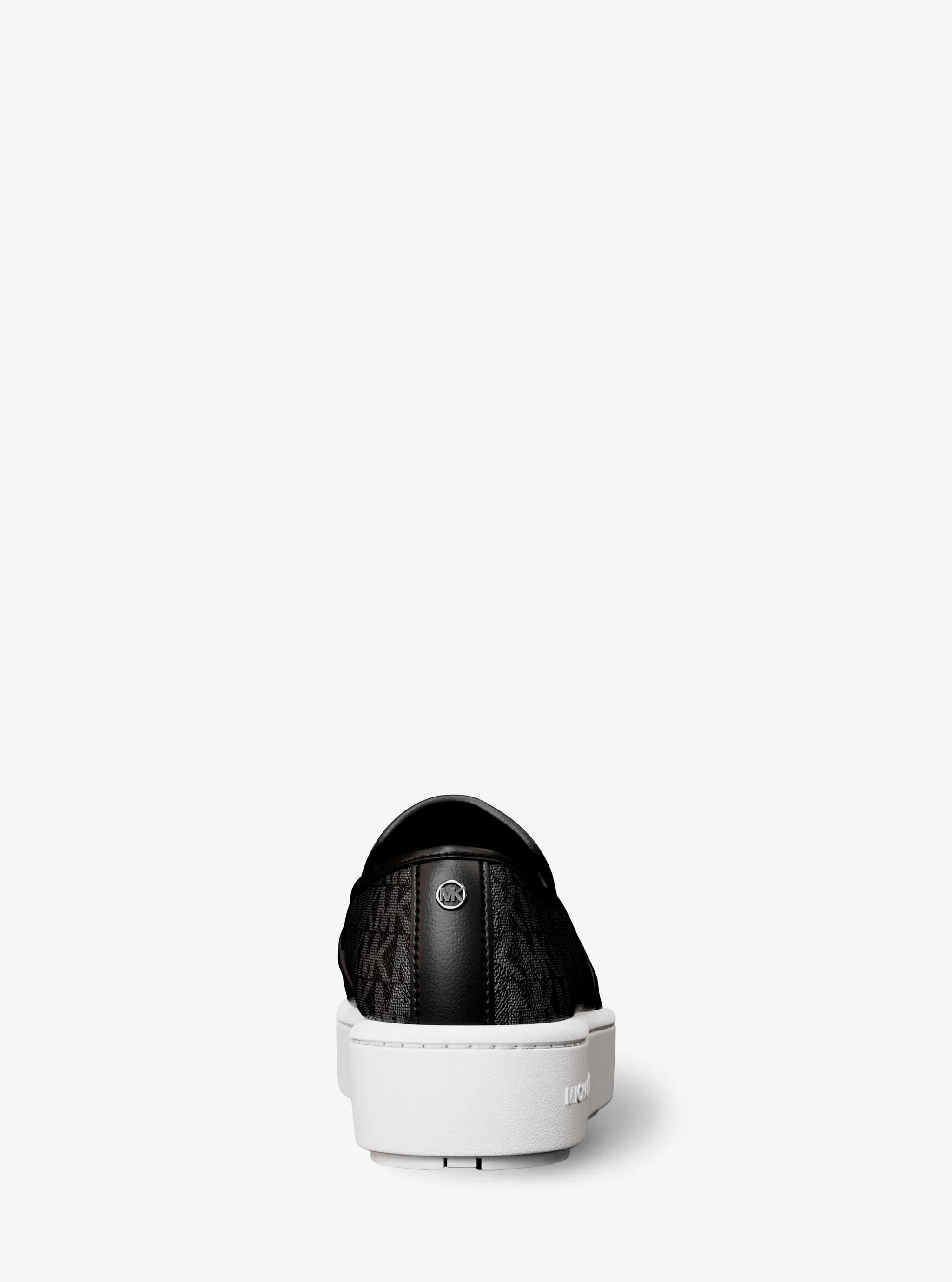 Tenis sin cordones