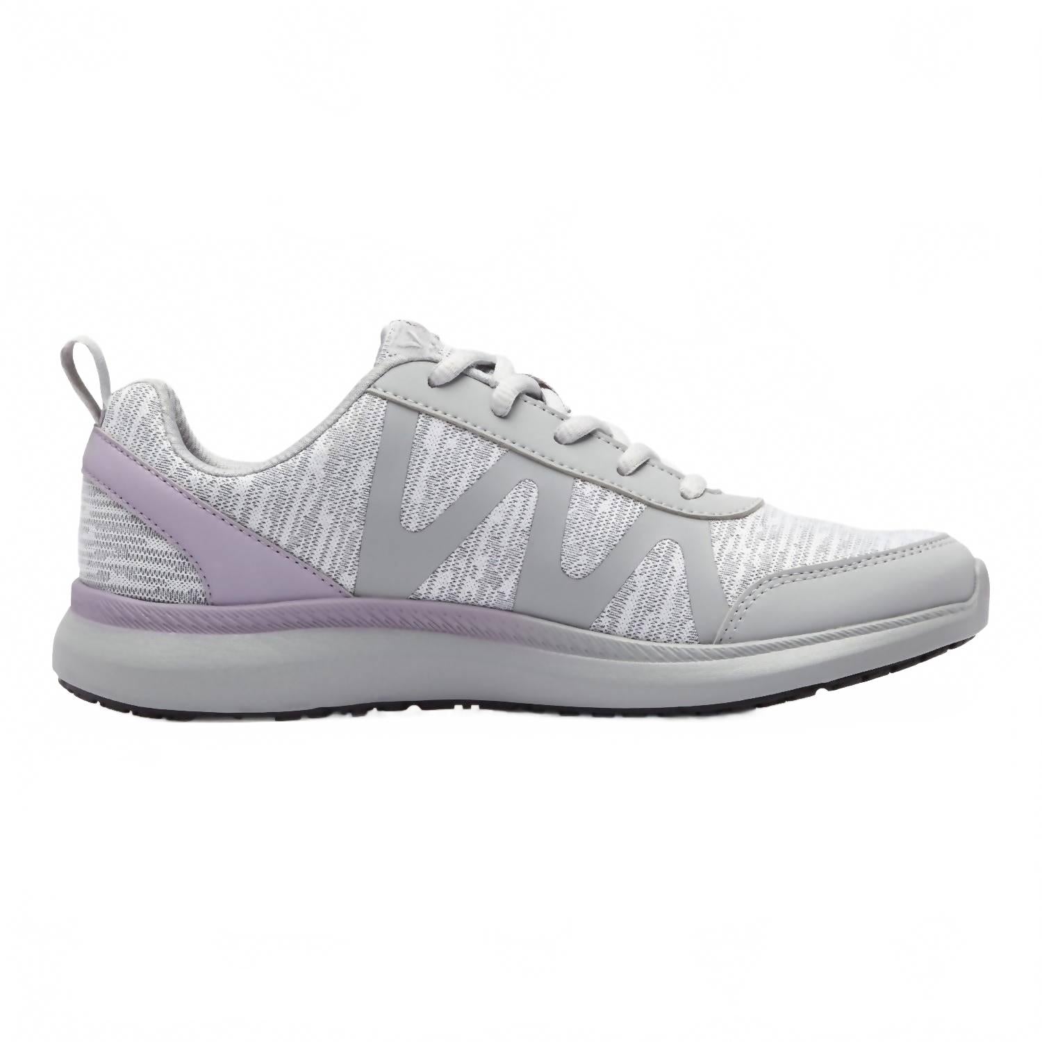 Tenis de mujer con cordones color gris
