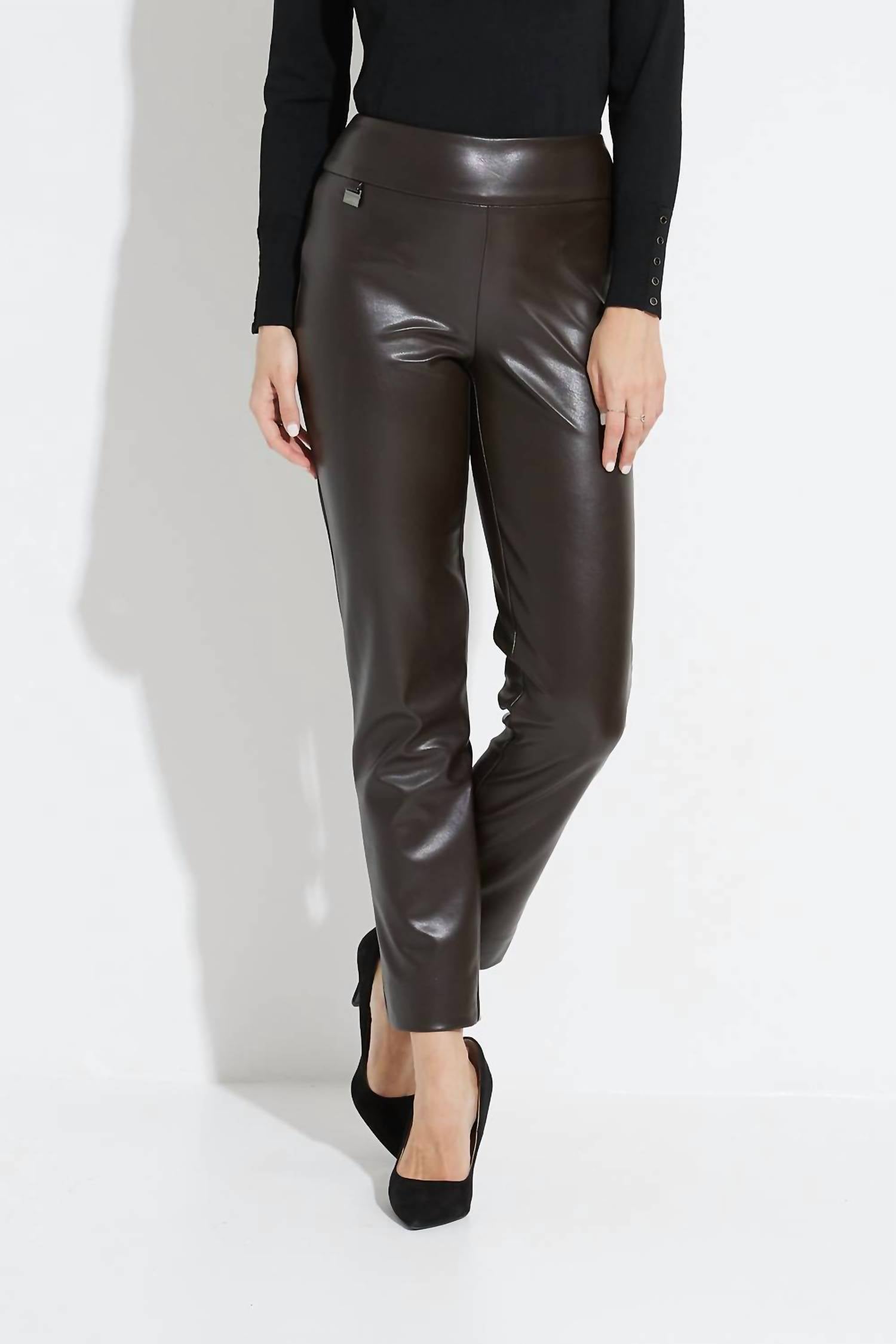 Pantalón de efecto cuero